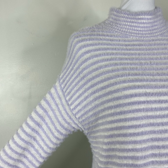 Chico's Zenergy Striped Fuzzy Mock Neck Sweater Sz. 1 (M) Purple - Picture 6 of 12